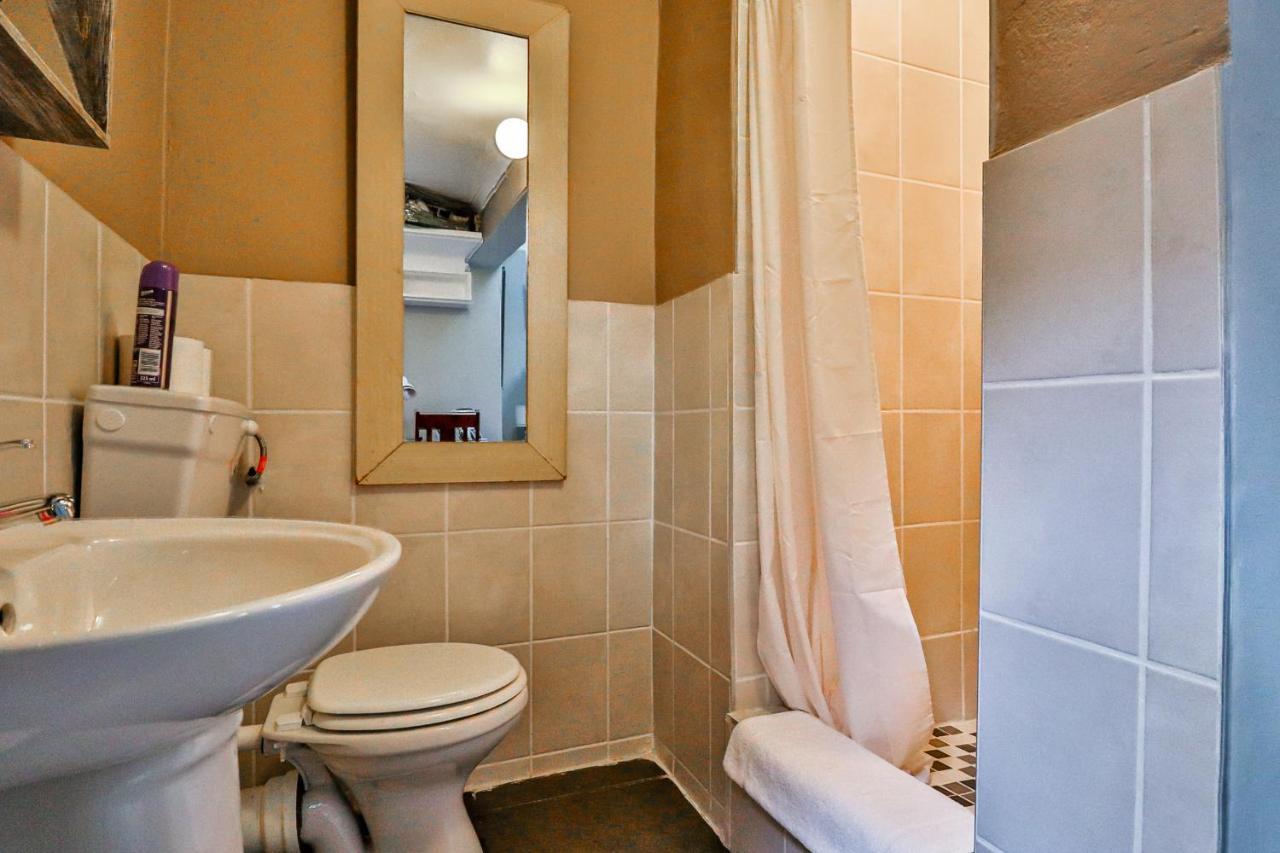 Bed & Breakfast Sunbury 2*